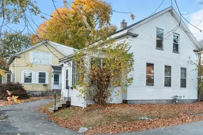 139-141 Walpole St