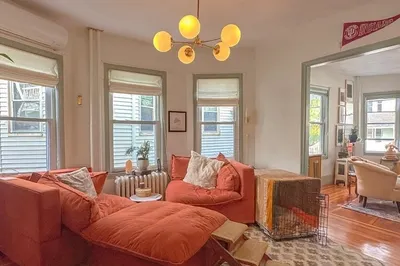 46 Burt St #1