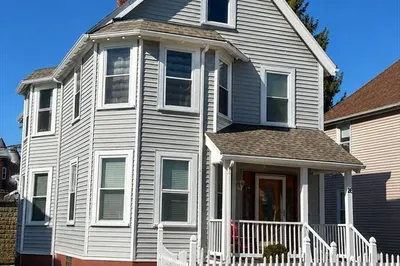26 Eastman St 1