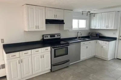 218 Wison Rd #2