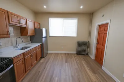 112 Amory Street #1 1