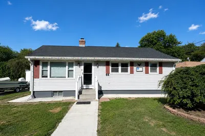 44 Schley St 1