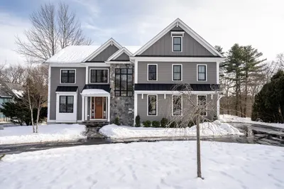 137 Woburn St 1
