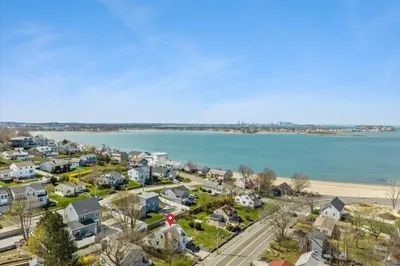 418 Neck St 1
