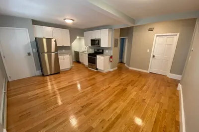 73 Hall Ave #2