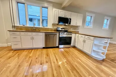 125 Wilmington Ave 1