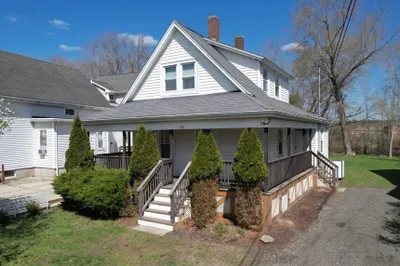 262 Plymouth Street 1