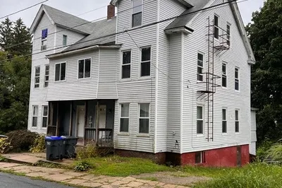 73-75 Pleasant Street 1