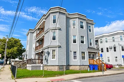 523 Whipple St 1