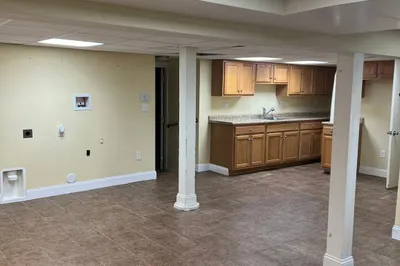 16 Hazen Ave #B 1