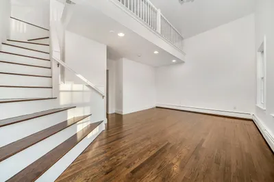 16 Tremont St #2