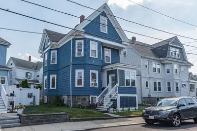 293 Bowdoin Street