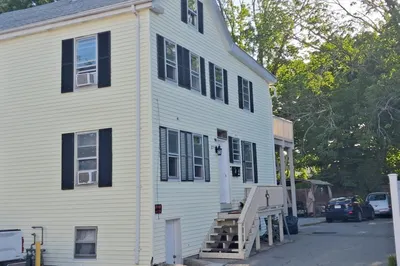 90 School St 1