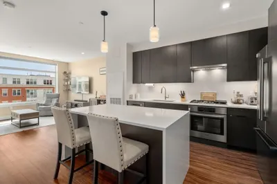 99 Sumner St #506