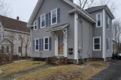 32 West St #2