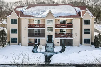 29 Randolph Dr #29