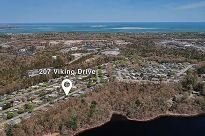 207 Viking Drive 1