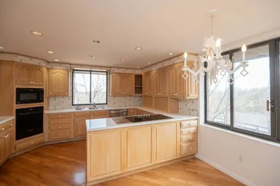 406 Paradise Rd #3F 1