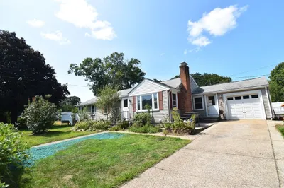 3 Miriam Drive