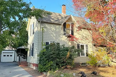 21 Claflin Pl 1