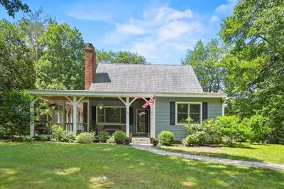 31 Ragged Hill Rd 1