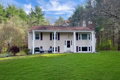 22 Puddingstone Lane 1