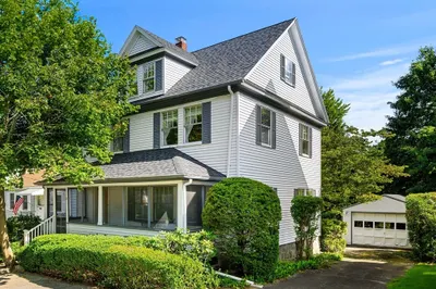 11 Capen Street 1