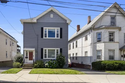 187 Nichols St