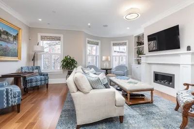 196 West Brookline Street #2