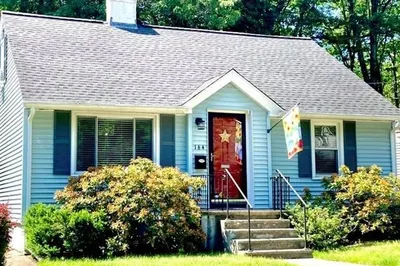 164 Ellis St