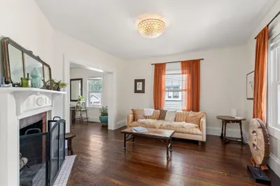 108 Beach St 1