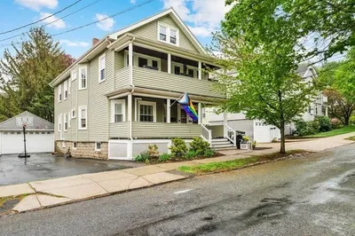 29 Daniels St #29