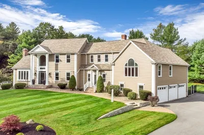12 Carter Ln