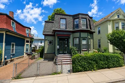 15 Beethoven St