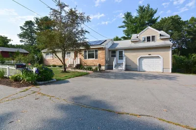 19 Marose Ave 1