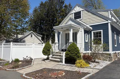 14 Fairview Rd 1