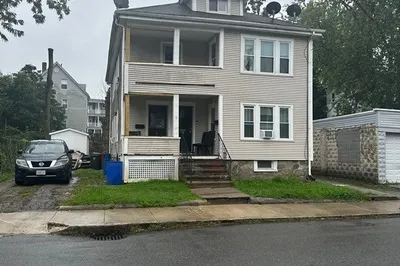 54 W Park St