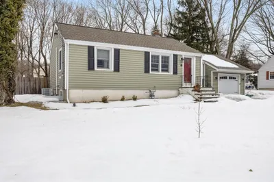 19 Blossom Ln 1
