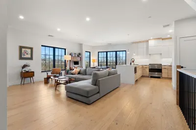 4 Payne St #Three