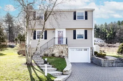 22 Bernard Rd 1