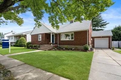 20 Taylor Road 1
