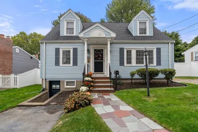 108 Webster St 1