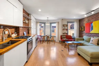 77 Tyler Street #3 1