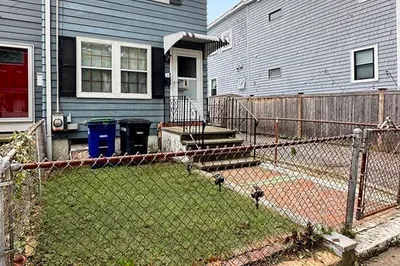 34 Lincoln Ave #34