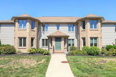 108 Norton Ave #17 1