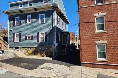 35a Tudor St #5