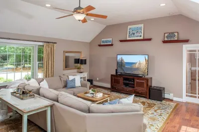 157 King Phillips Path 1