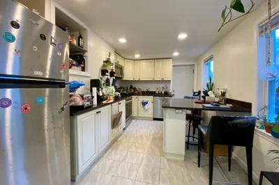 74 Spring St #1