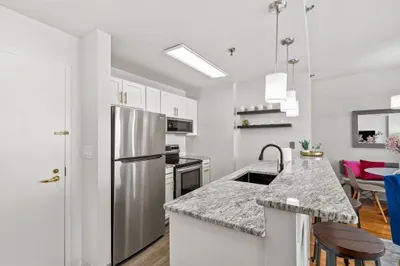 636 Beacon St #502 1