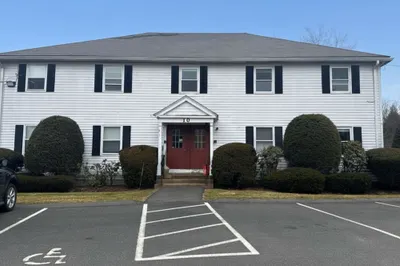 10 Gatehouse Rd #322